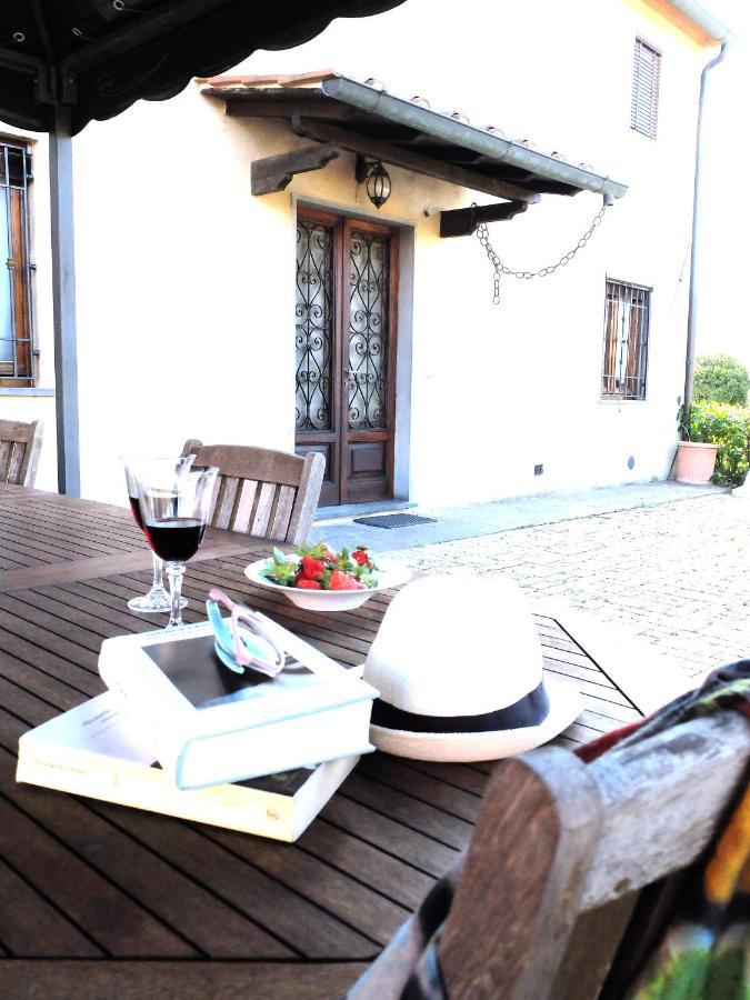 La Cheta Villa Monsagrati Luaran gambar