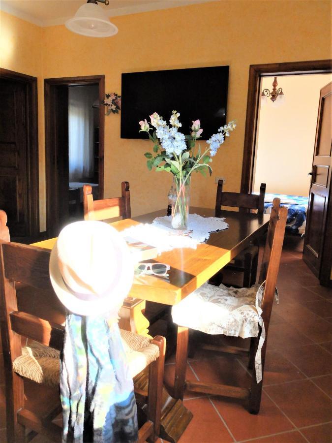 La Cheta Villa Monsagrati Luaran gambar