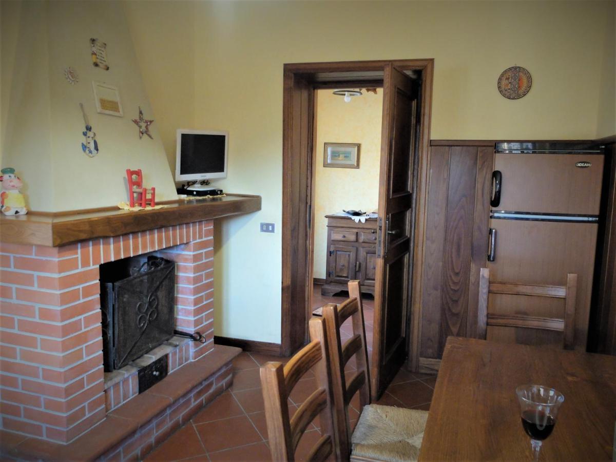 La Cheta Villa Monsagrati Luaran gambar